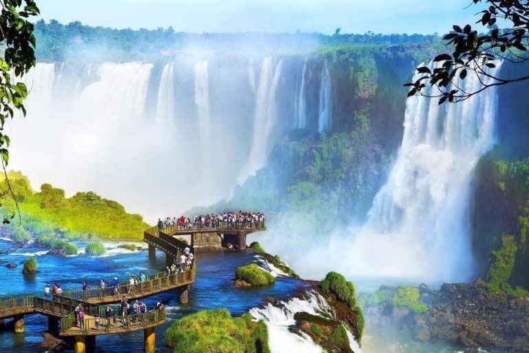 SOUTH AMERICAN EXPLORER: Brazil, Argentina, Peru – 22 Days of Pure Bucket-List Magic