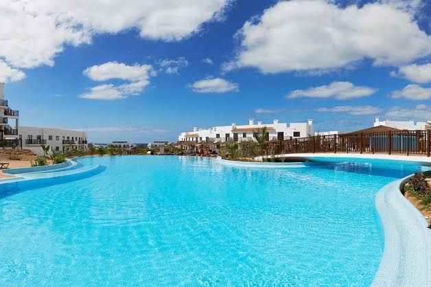 CAPE VERDE LUXURY – BACK BY POPULAR DEMAND!