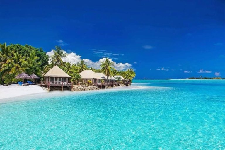 CRUISE OF A LIFETIME IN 2028: AUSTRALIA & FIJI ISLANDS ESCAPE