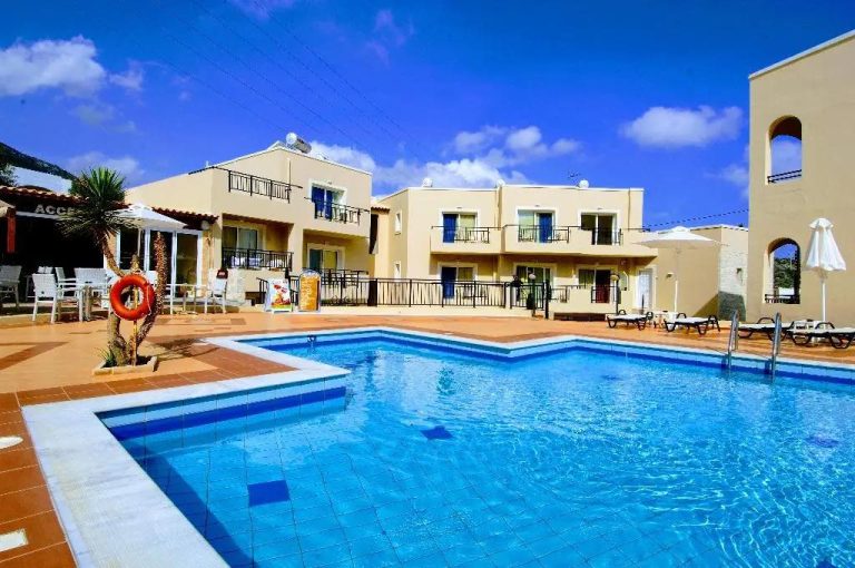 🇬🇷☀️ CHEAP GREEK GETAWAY ☀️🇬🇷