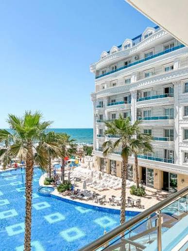 ✨ FANCY SOMETHING A LITTLE DIFFERENT? ✨