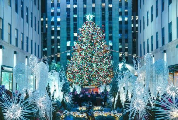 NEW YORK CHRISTMAS ESCAPE – DECEMBER 2028
