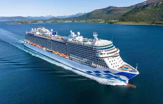 Caribbean Cruise: 14 Nights of Bliss!