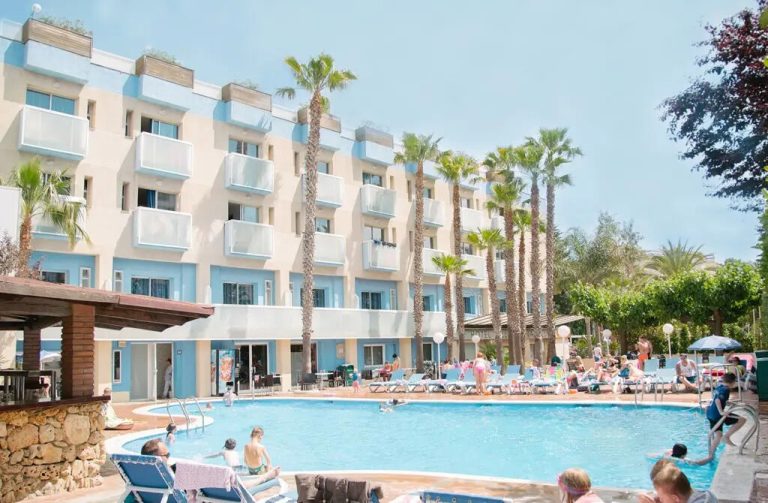 £97 PCM – SPAIN ALL INCLUSIVE FAMILY DEAL – FREE CHILD PLACE