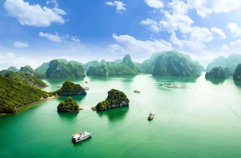 VIETNAM & CAMBODIA 2028 – 16 DAY ESCORTED ADVENTURE 🇻🇳🇰🇭