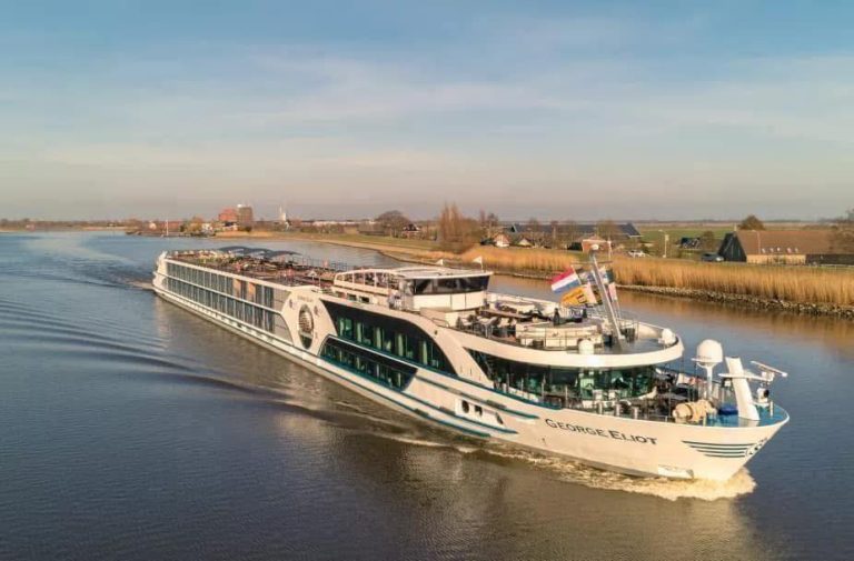 ✨🍷 River Cruise Deal: 8-Day Rhine & Moselle Adventure! 🚗🚢